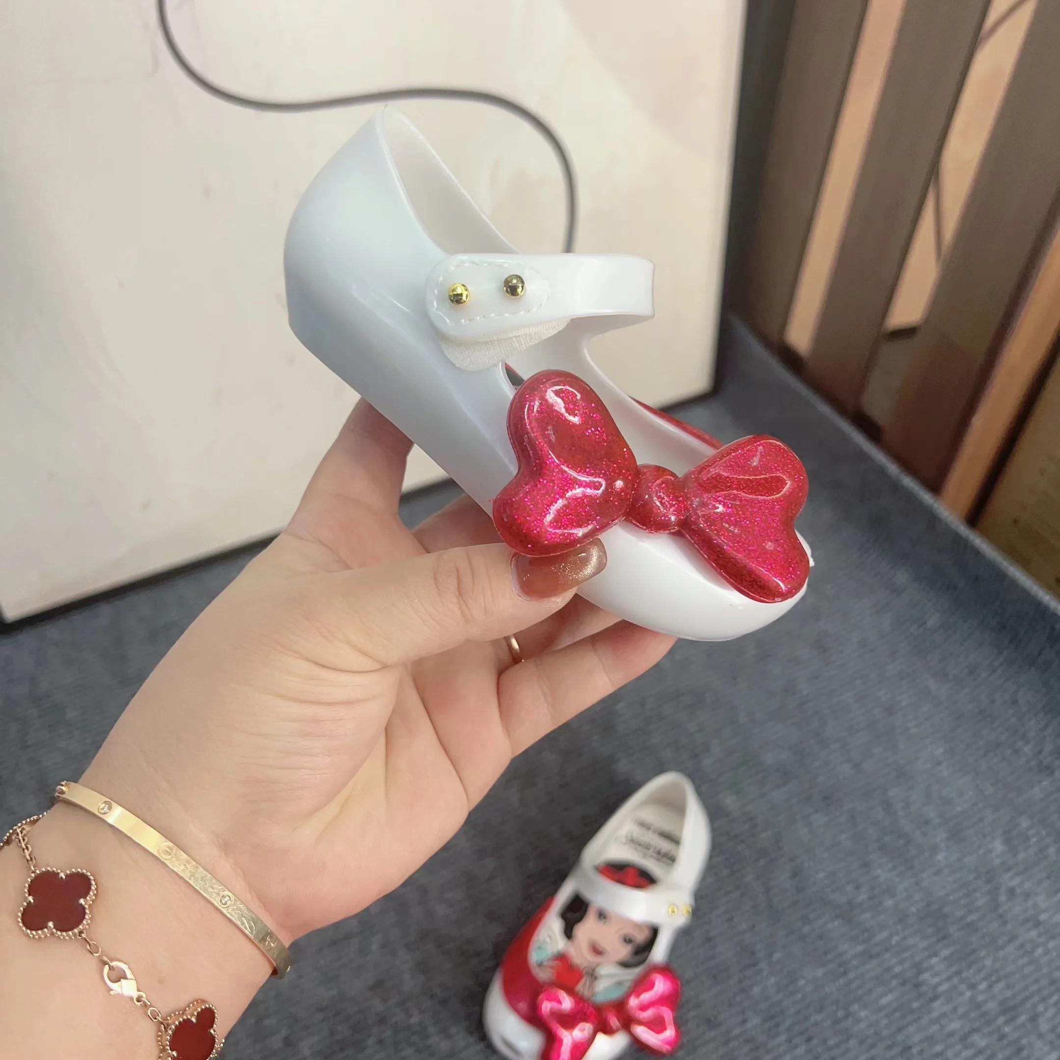 Детские сандалии-желе mini Melissa, пластиковая обувь Минни