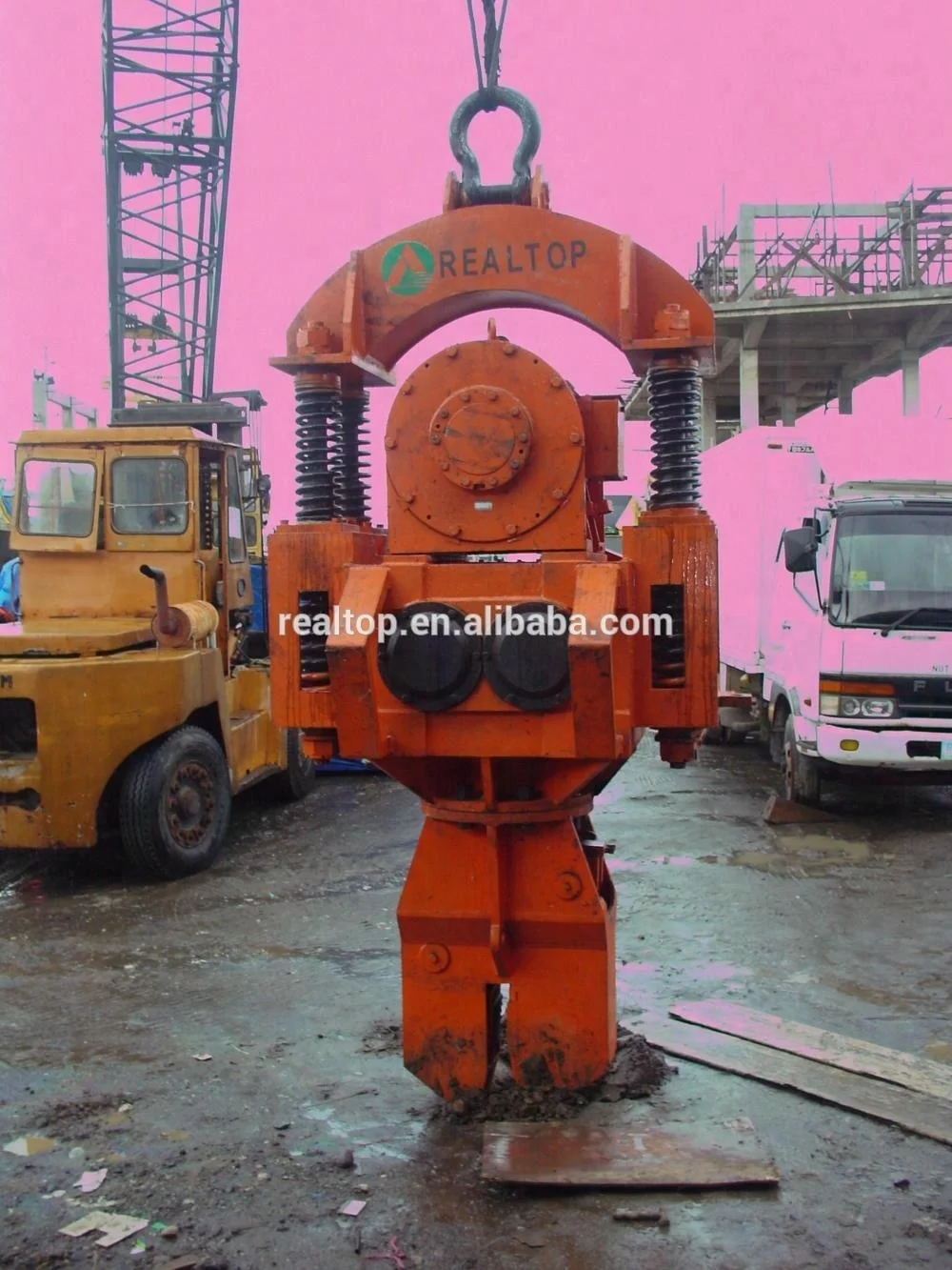 Crane type RT-60 vibratory pile hammer for steel sheet pile and pipe piles electric vibro hammer for sale