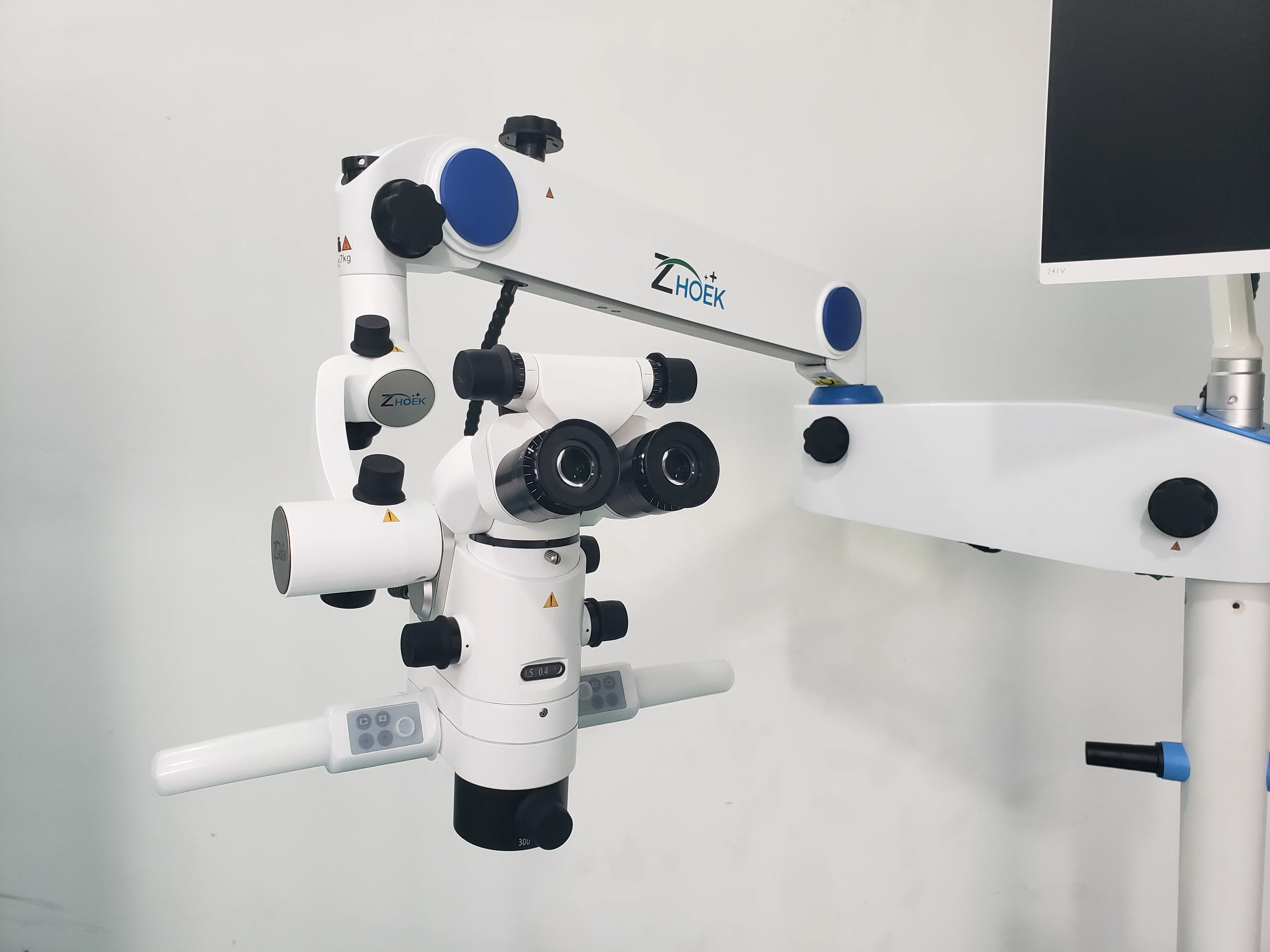 New arrival CE  Medical Dental Lab Surgical Operating binocular build-in camera dental microscope