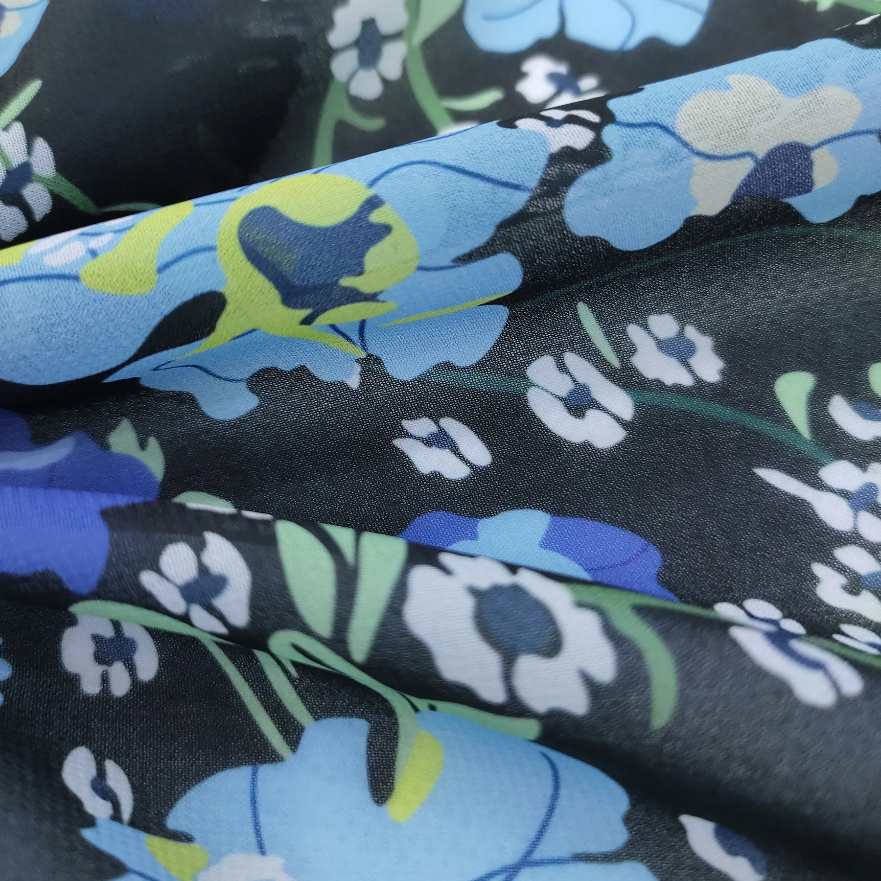 Bestsellers Custom Digital Printing Floral Pattern Lightweight Rayon Fabric for Dress