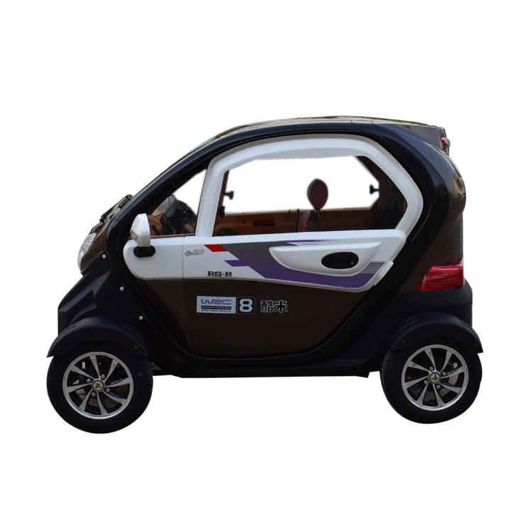 Небольшой электрический автомобиль smart 3 места четырехколесный