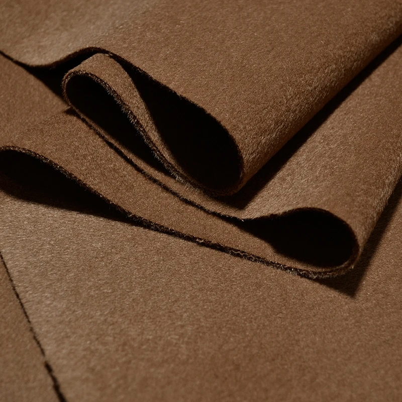 Кашемировое теплое и легкое осенне-зимнее женское кашемировое пальто каштанового цвета