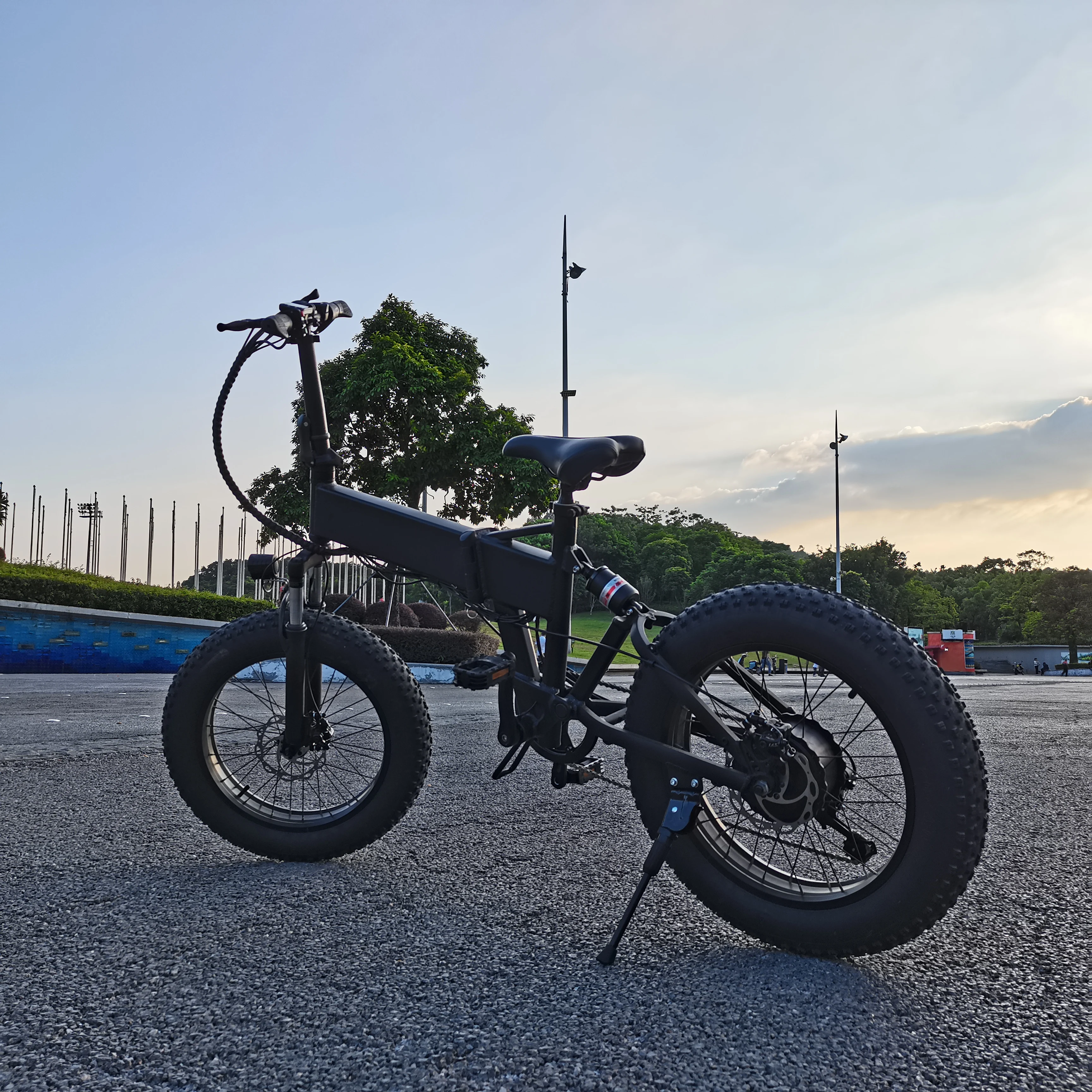 US warehouse dropshipping Freego OEM Factory Gold Manufacturer High-End Quality motor Electric city Bike