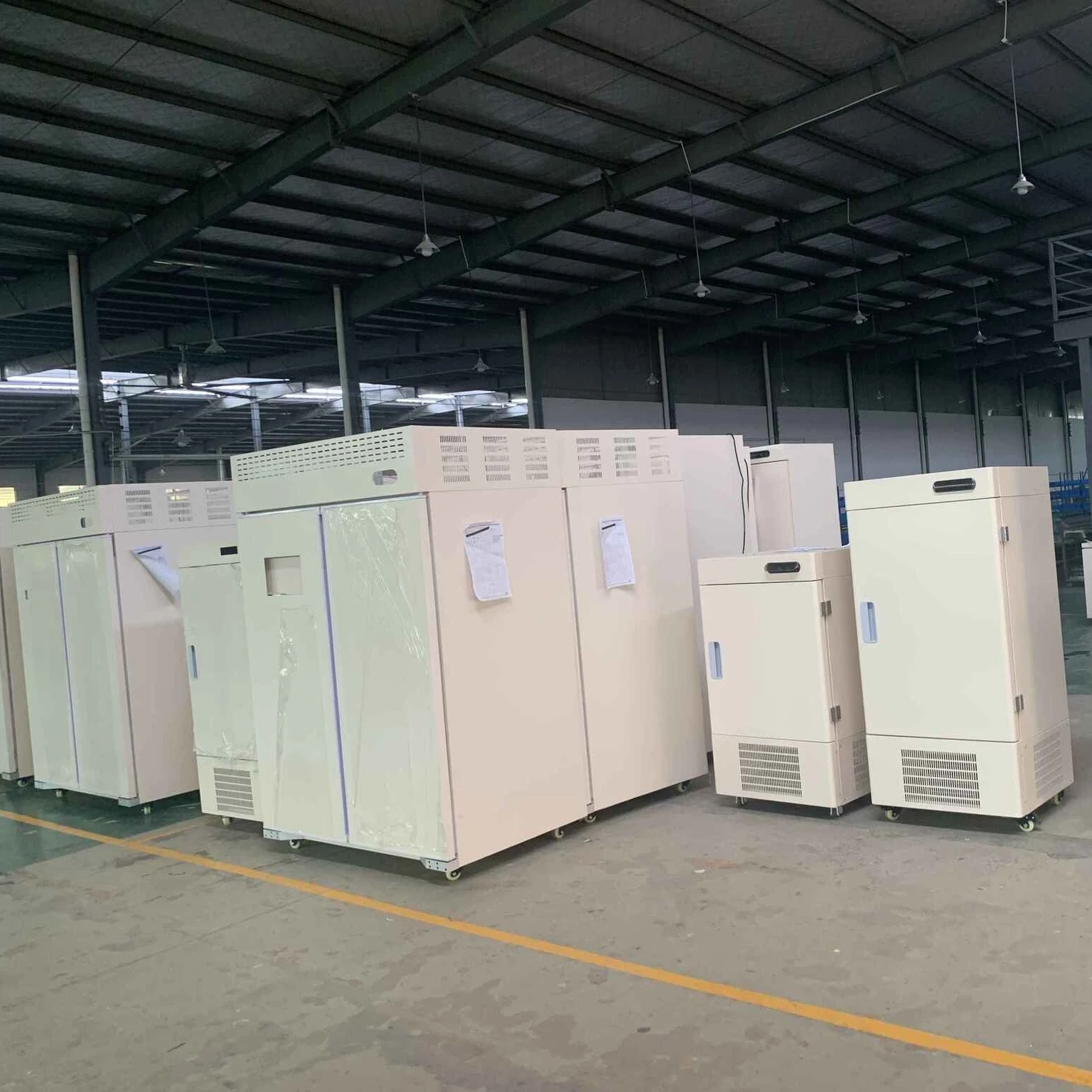 Commercial Ultra-Low Temperature -60 Degrees Tuna Chest Freezer Portable Battery Electric Compressor Offshore Fisheries RV