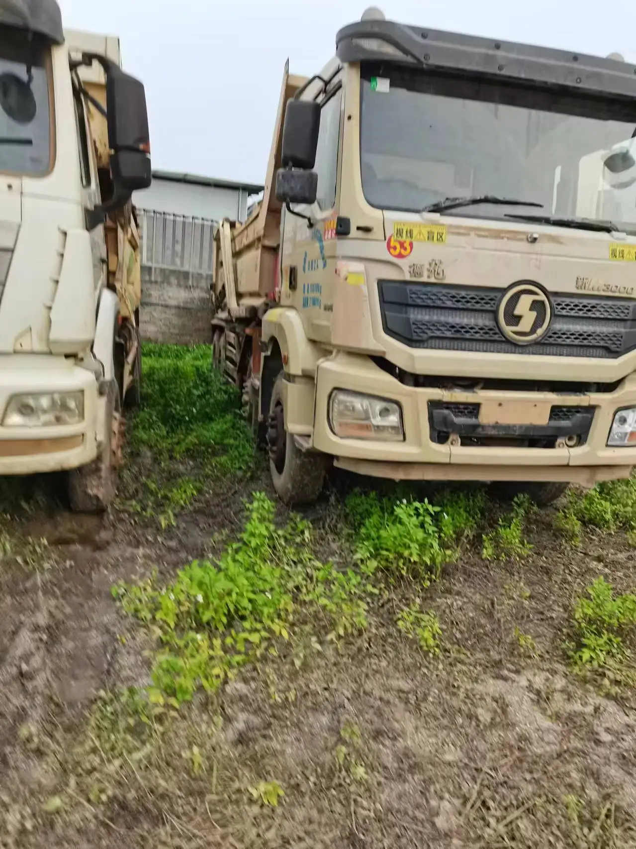 Good Condition Chian Used Sinotruck Shac man X3000 500 hp 6x4 10 Wheels Heavy Truck