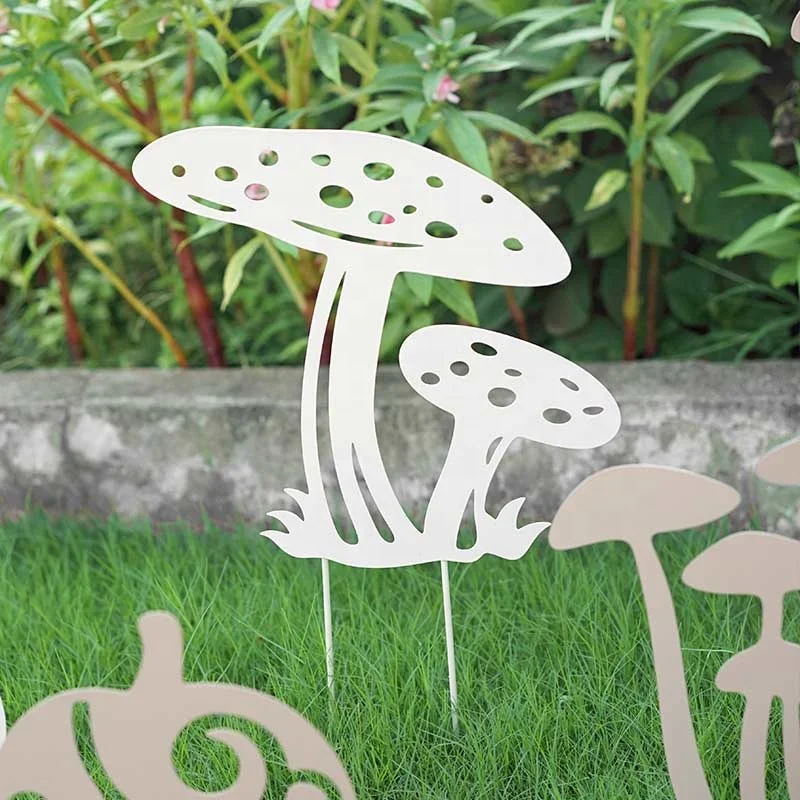 Metal Mushroom Home Decor Rustic Handmade Metal Garden Ornaments  Figurines Home Yard Decorations Lawn Ornaments