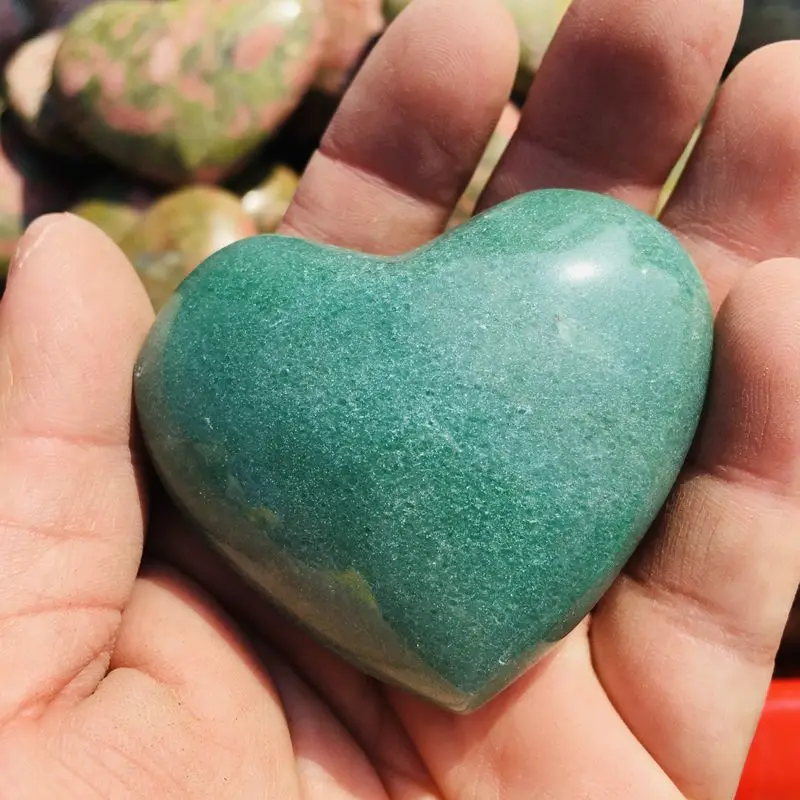 Wholesale Natural Crystal Heart Carving Green Aventurine Heart for Souvenir Gifts