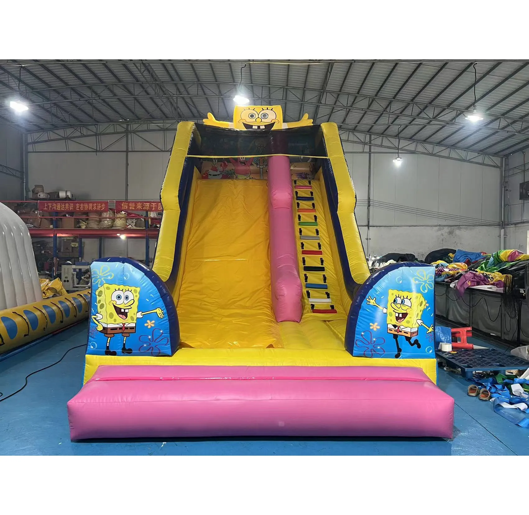 Wholesale Commercial 8x4x6m Inflatable SpongeBob Bouncy Castle Slide Outdoor Kids Jumper Playground Game