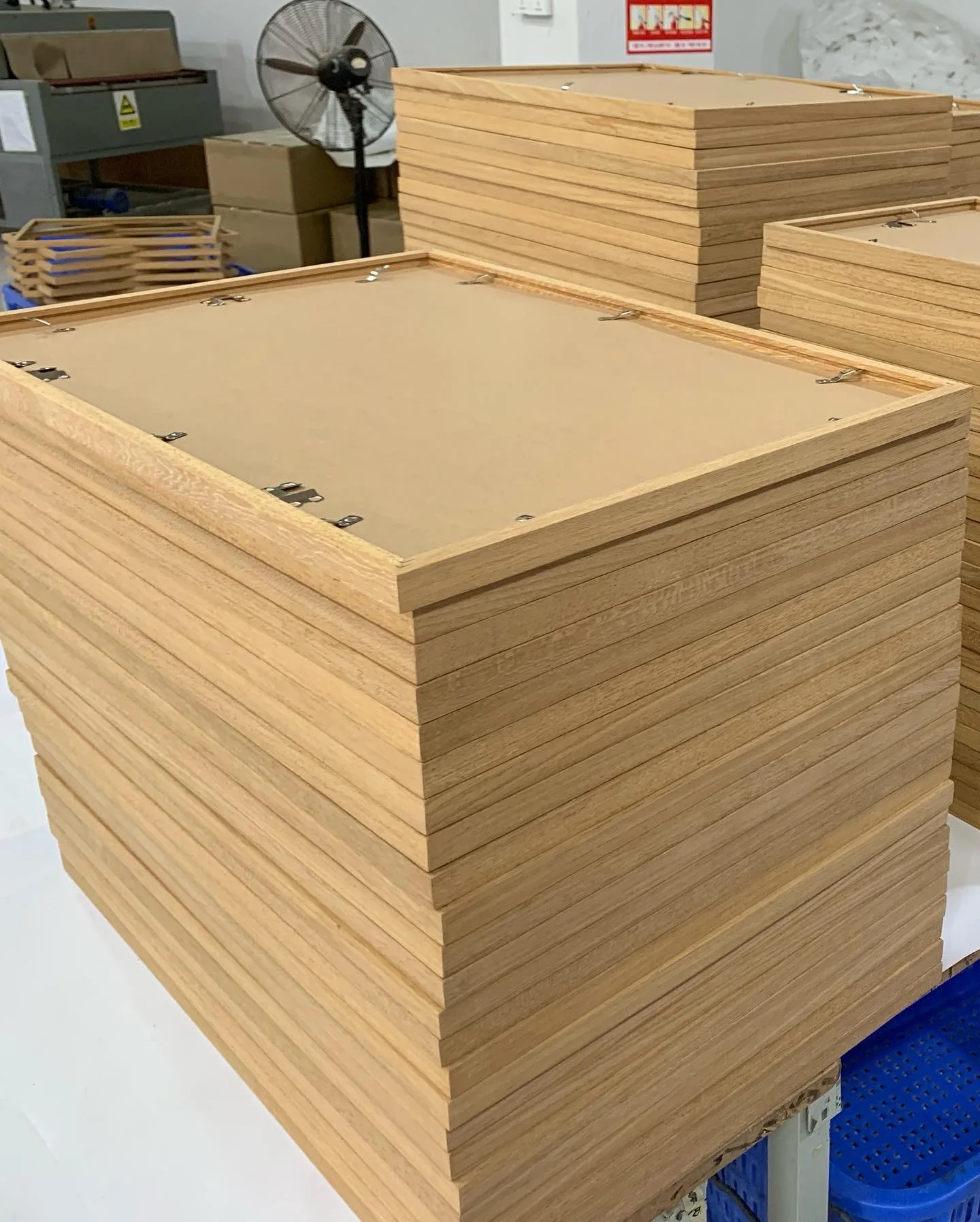 Large size photo frame Handcrafted solid wood picture frames for home decoration Wooden picture frame