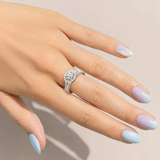 R.GEM. Wholesale S925 Silver 2 Carat Round Cut Sunflower Solitaire Moissanite Rings Engagement Rings  for Women