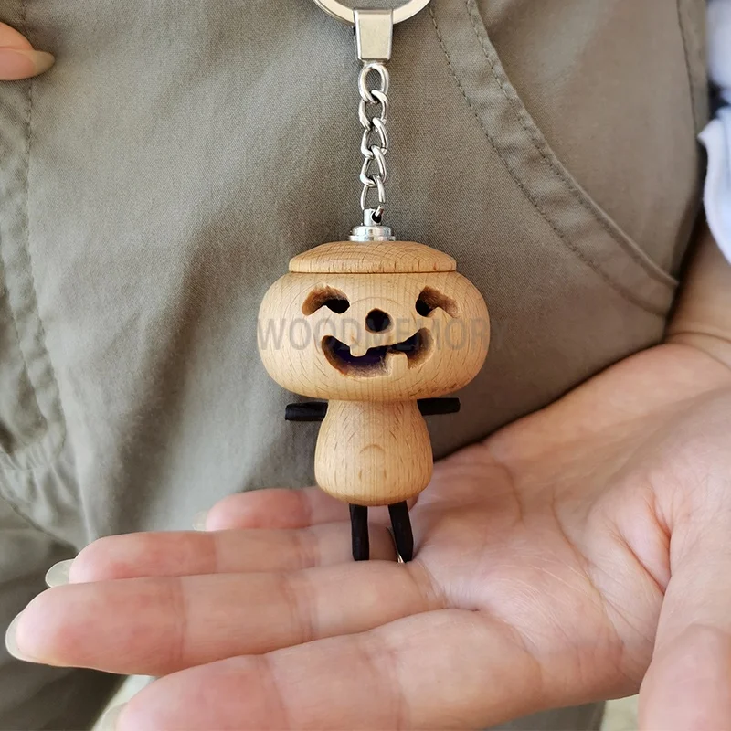 2020 New Handmade Wooden Pumpkin Keychain With Led