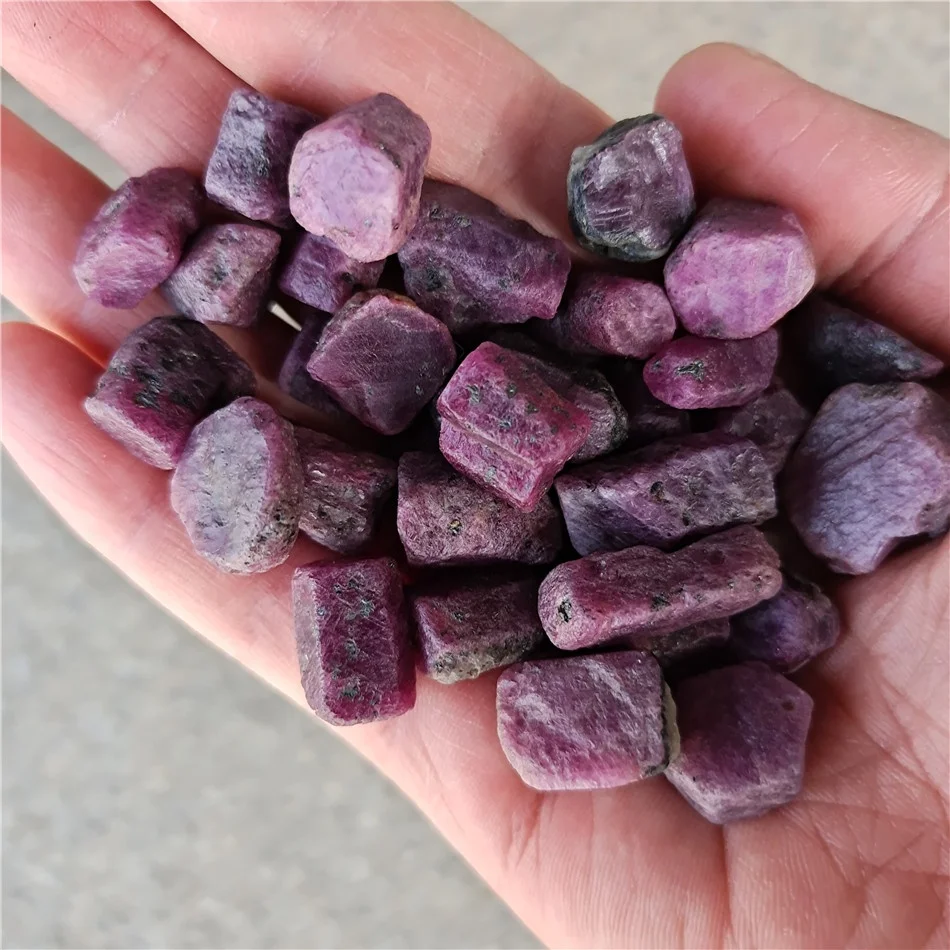 high quality natural rock red ruby gemstone rough raw natural corundum crystal stones price for jewelry making