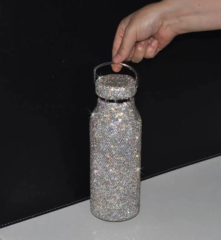 Новый дизайн роскошная бутылка для воды из нержавеющей стали со стразами и кристаллами девушек вакуумная фляжка с цепочкой