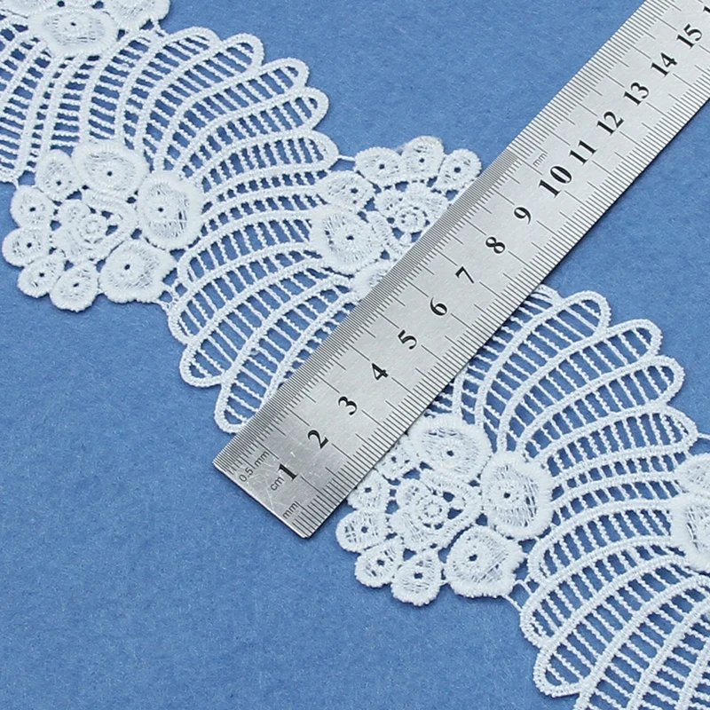 Factory wholesale water soluble polyester fiber material lace fabric trimming white embroidery lace ribbon trim for curtains