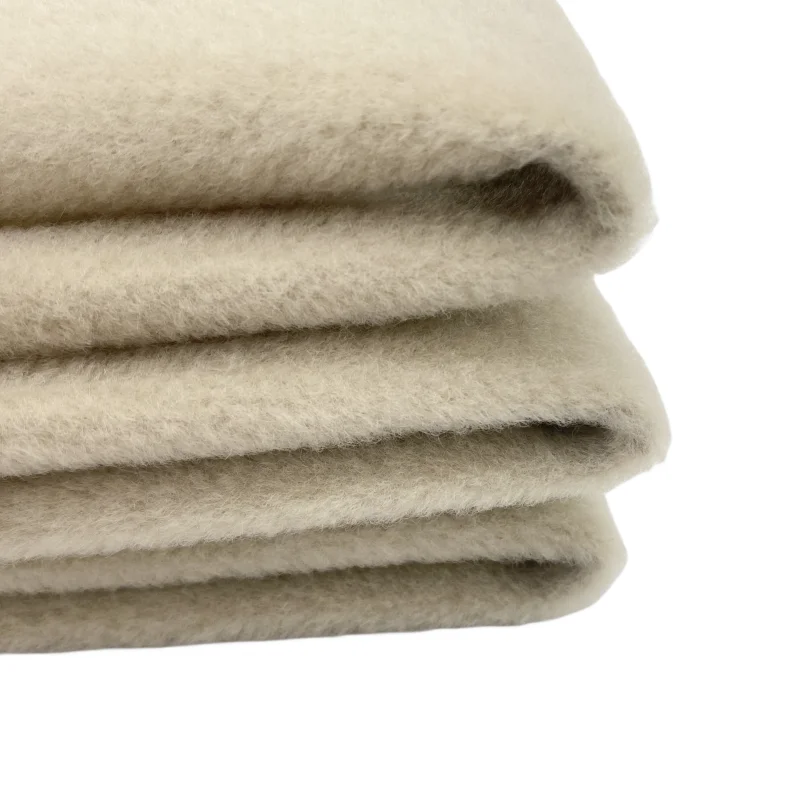 Wholesale Viscose / Polyester colored needle punched non-woven felt  rolls nonwoven fieltro fabric