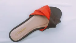 Factory direct sales of a large number of spot female sandals slippers flat shoes sandals