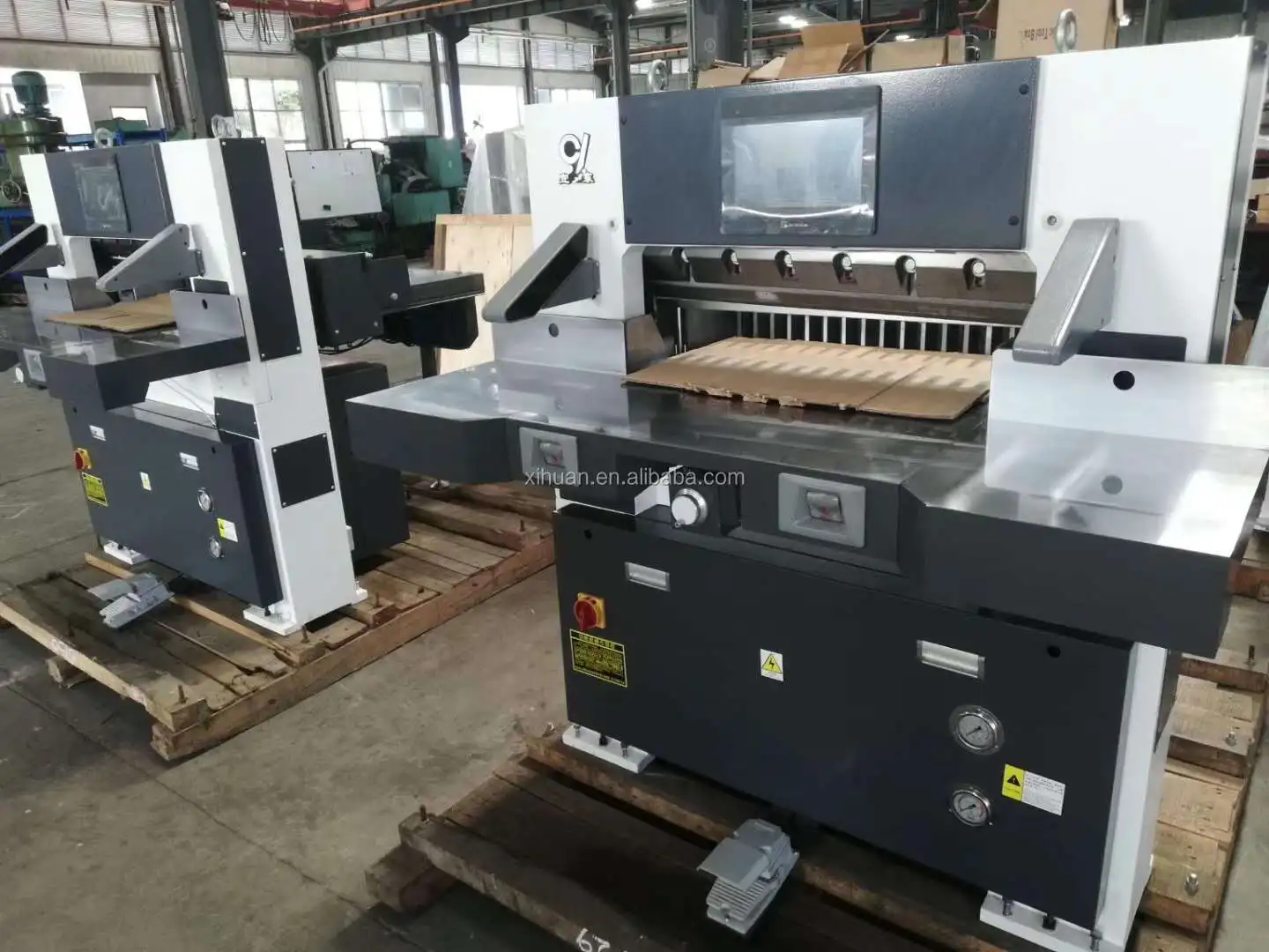 Chinese Hot Sale Automatic Industrial Hydraulic Guillotine Digital Paper Die Cutting Machine Sheet  Label Cutter(A3+)