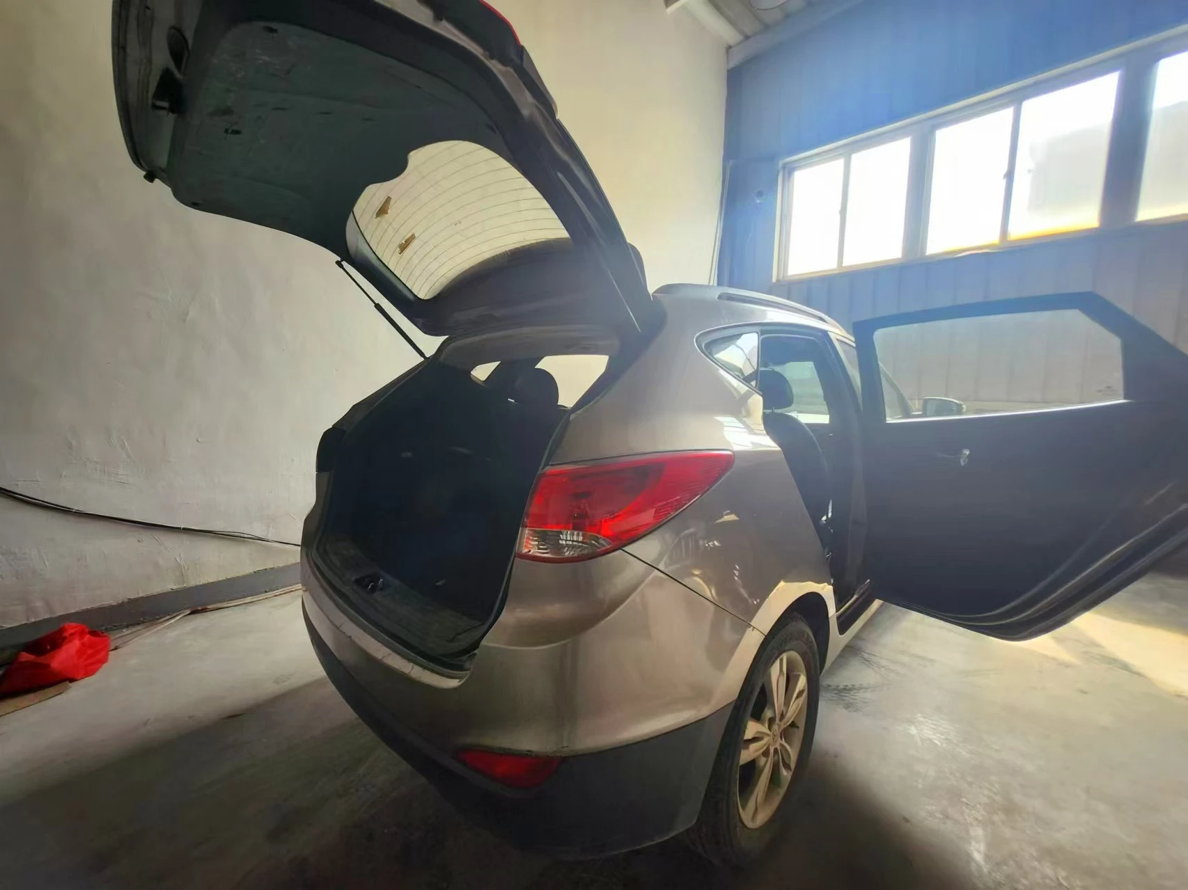 Hyunda IX35 SUV fuel vehicle Used Car ix35 suv Rear Camera Left Steering  Wholesale Hyunda Big SUV China IX35