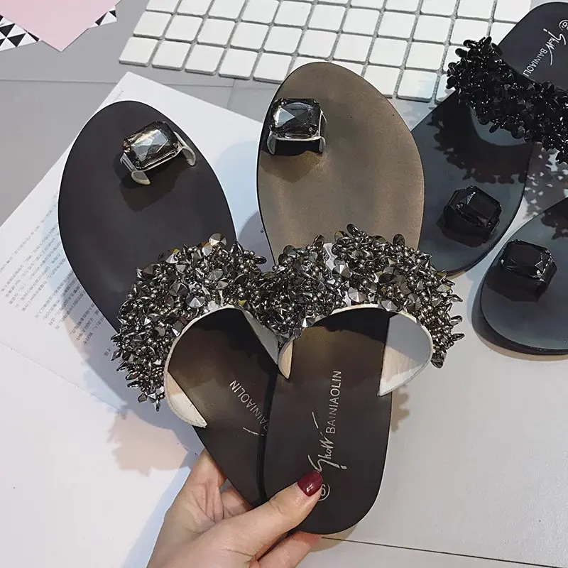 Beach slippers female summer new fashion rhinestones sandals and slippers