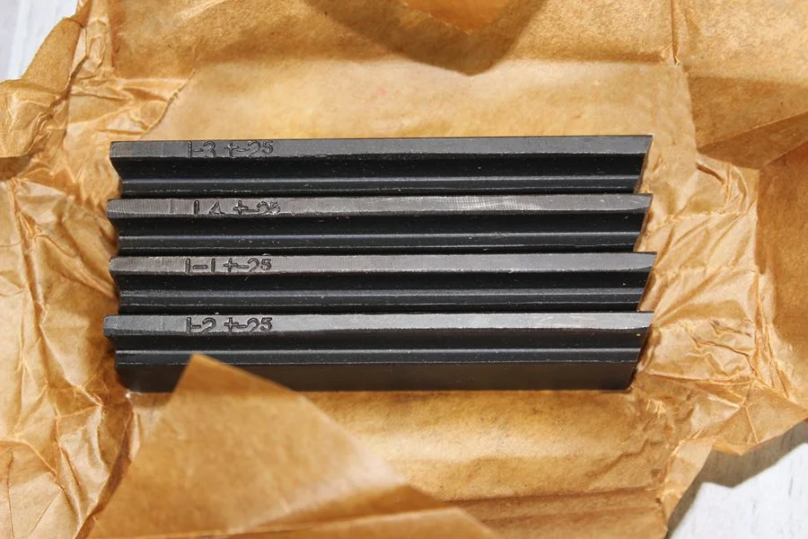 4pcs/set Thread Flat Tangential Die t1 t2 t3 t4  Tangential Chasers For Die Head Threading Machine