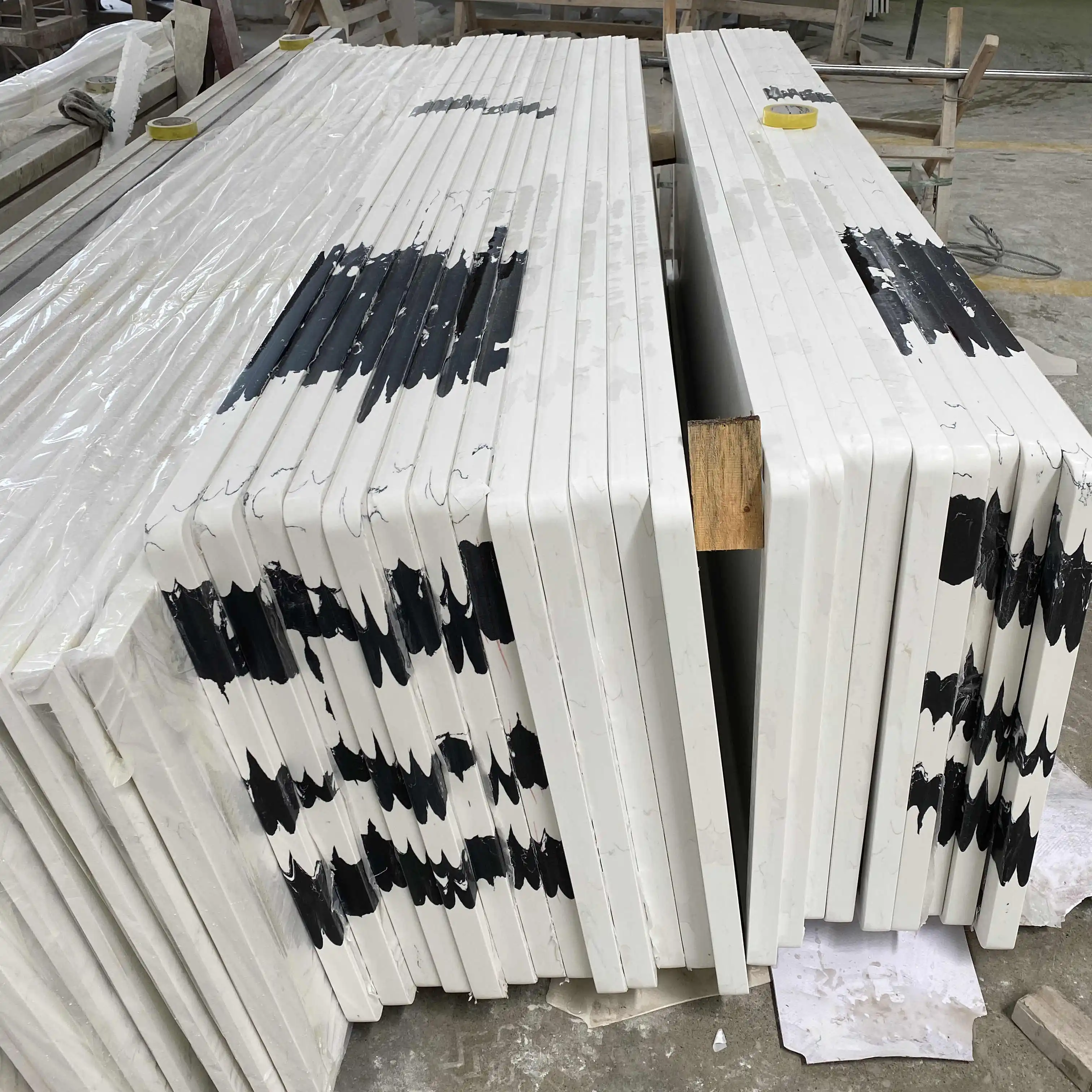 Calacatta White Marble Engineered Stone kitchentop countertop Artificial Stones Quartz Slab Wayon Brand