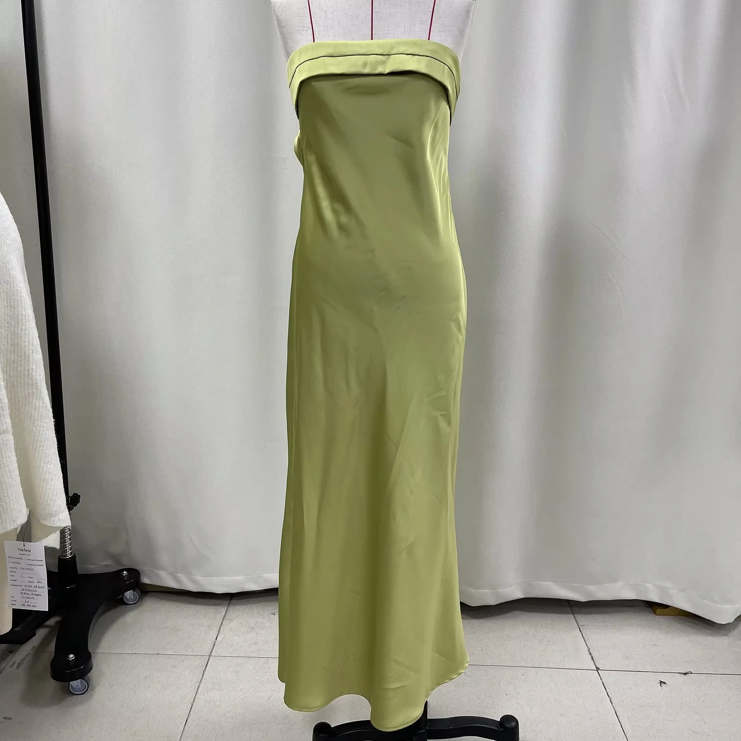 OEM fashion long sleeves Flounce collar Pleated elastic waist smocking dress