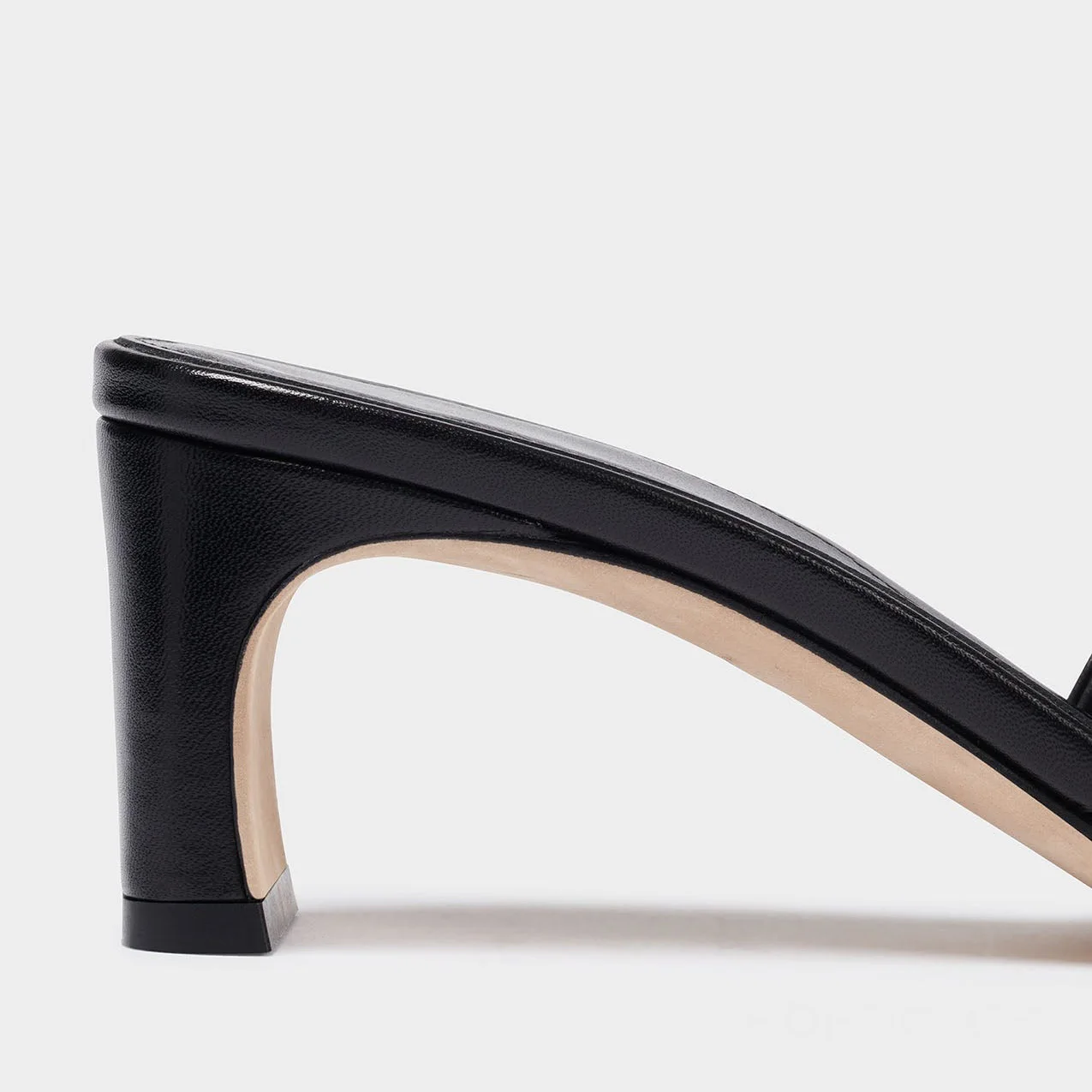 Customized Logo New Fashion High End Quality Leather Upper Kitten Heel Square-Toe Woman Slipper Mules Shoes