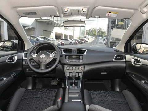 Hot Selling Dongfeng Nissan Sylphy Quality China 1.6L 122PS CVT the Cheap A-Class Vehicle In Stock 2024 New Production Date