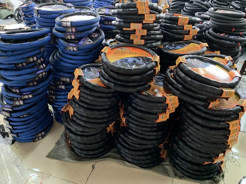 
China Manufacturers Sport Auto Steering Skin Wrap Accessories Universal Car Steering Wheel Covers 