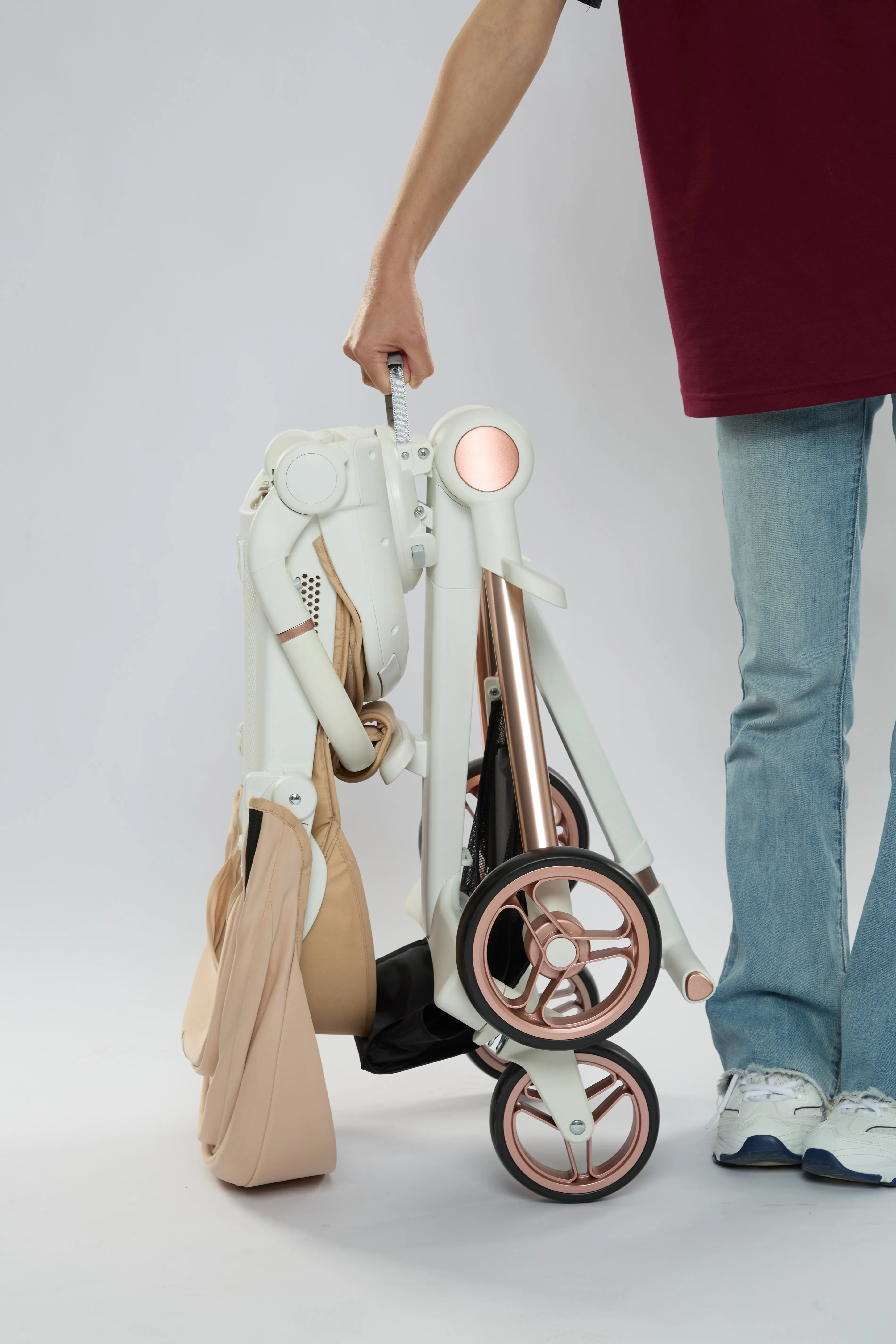 Lightweight Foldable Baby Stroller  Wholesale Classic Luxury  with 3-section Canopy for Babies Manufacture for Outdoor