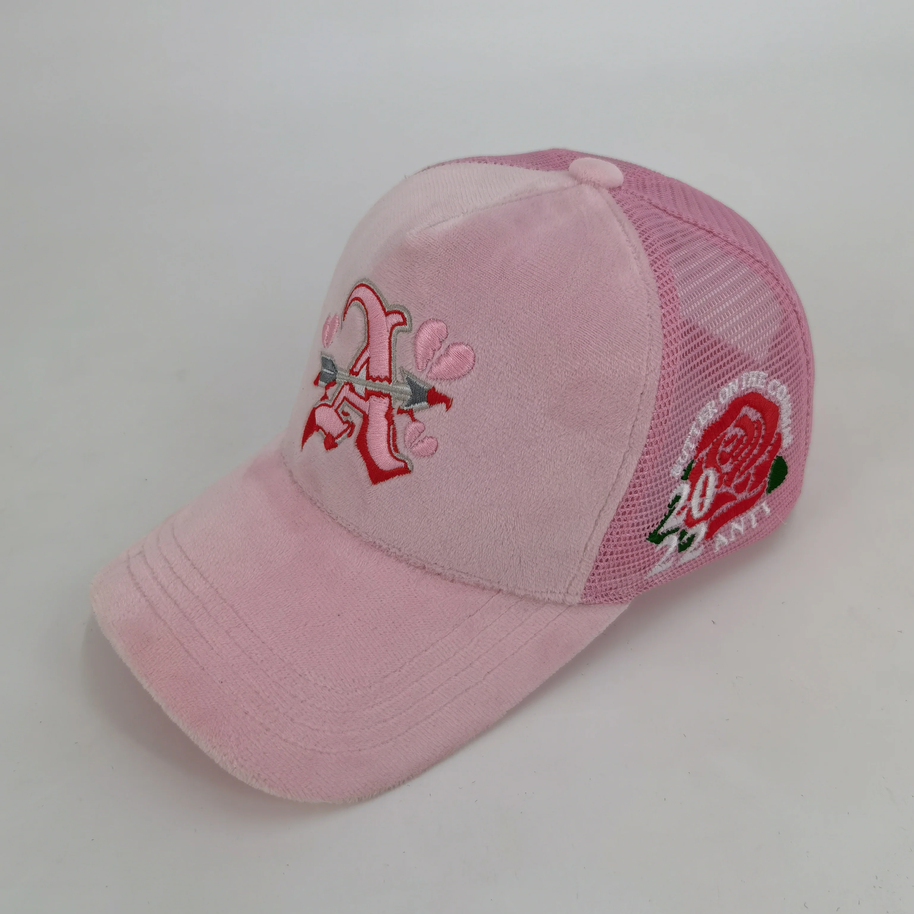 Factory Custom High Quality Velvet Mesh Embroidered Logo Trucker Hat