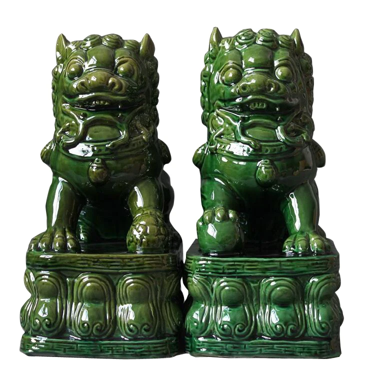  Трехцветные глазурованной керамики династии Тан искусство удачи Foo Dog размещения
