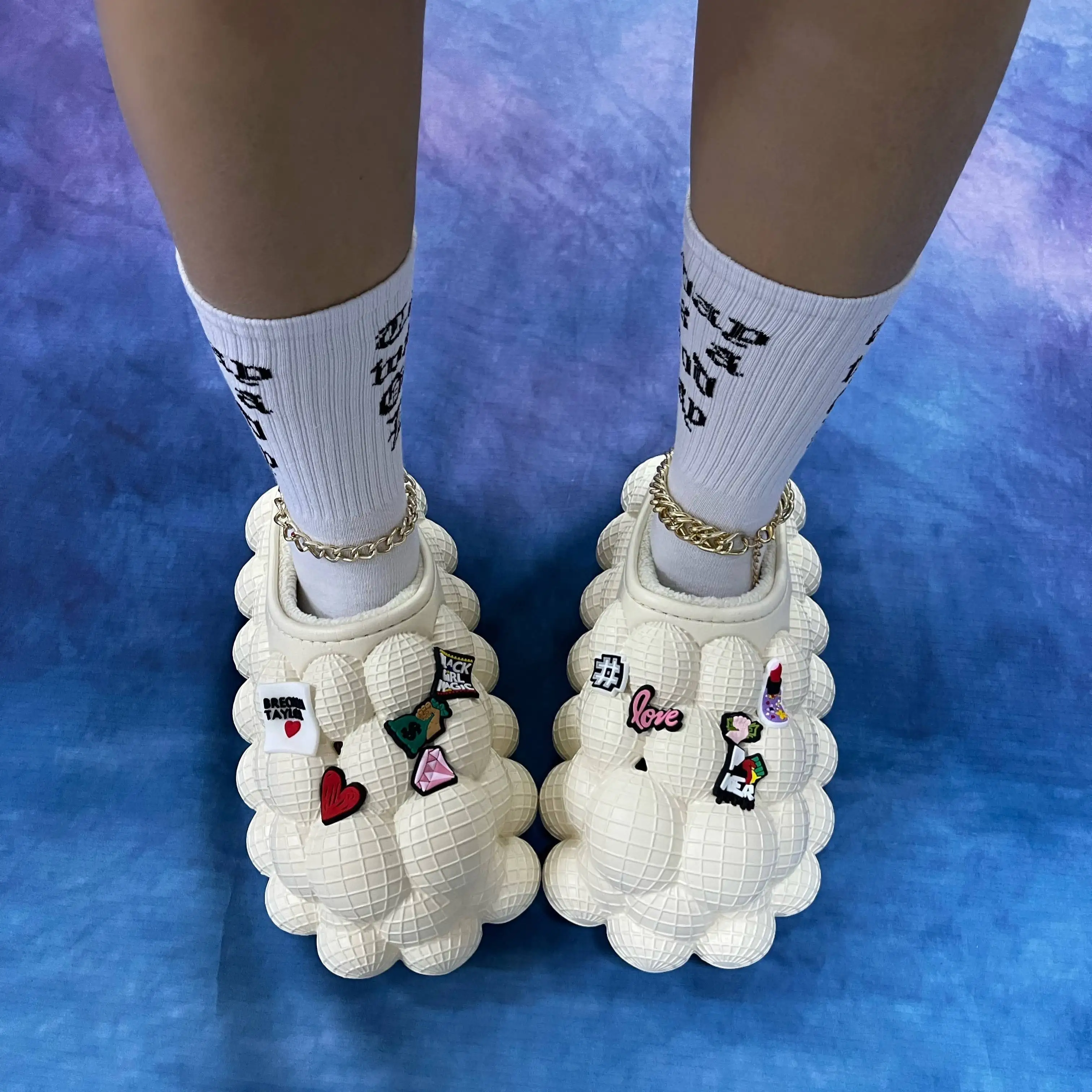 2023 Wholesale PVC fur Slipper Women bubble Casual Slides Outdoor Woman Winter Warm flat Shoes