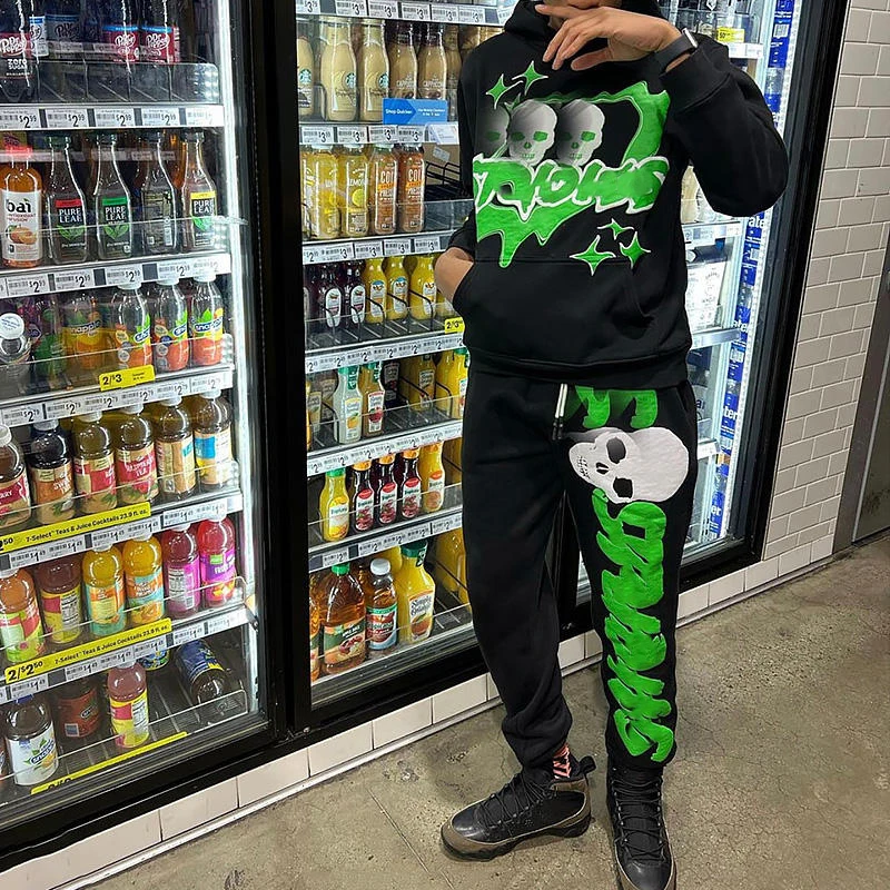 custom private label sweat suits slim fit solid color puff print men tracksuit sweatsuit