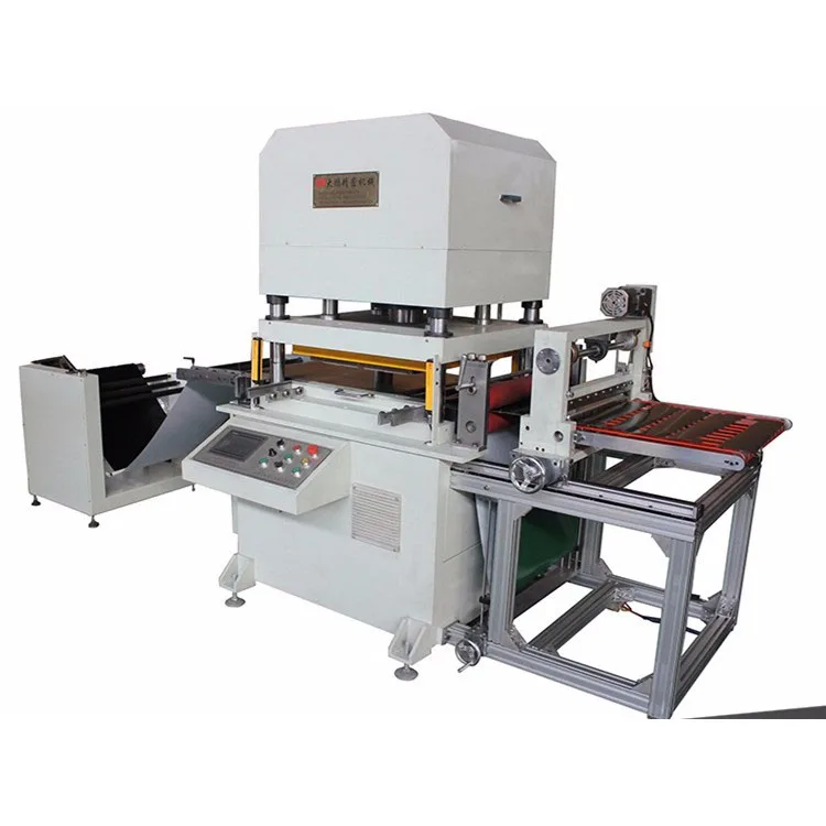 Automatic paper foam gasket hydraulic die cutting machine with punching