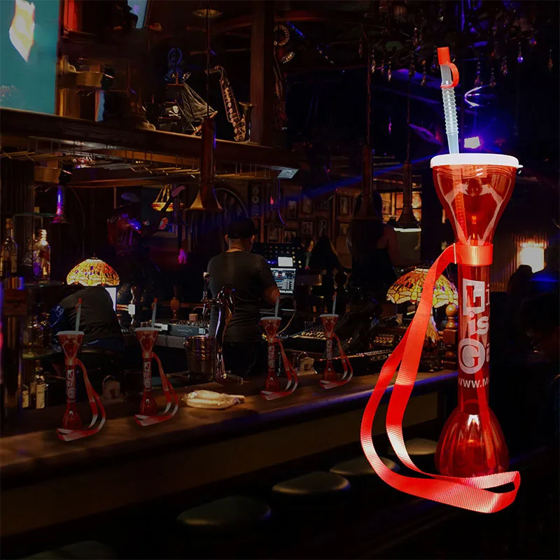 Factory Wholesale Customized LED Glow Straw Cups for Playground Party with Lanyard Glow Mugs