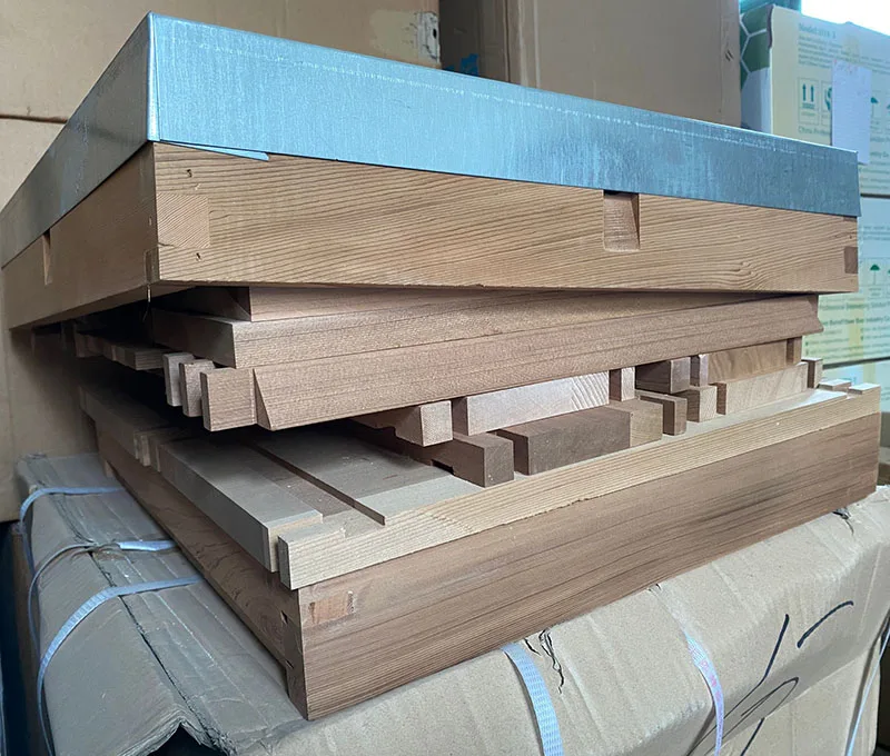 Benefitbee UK style beehive Wooden 10 frames beehives national beehive uk American red cedar Bee Hive