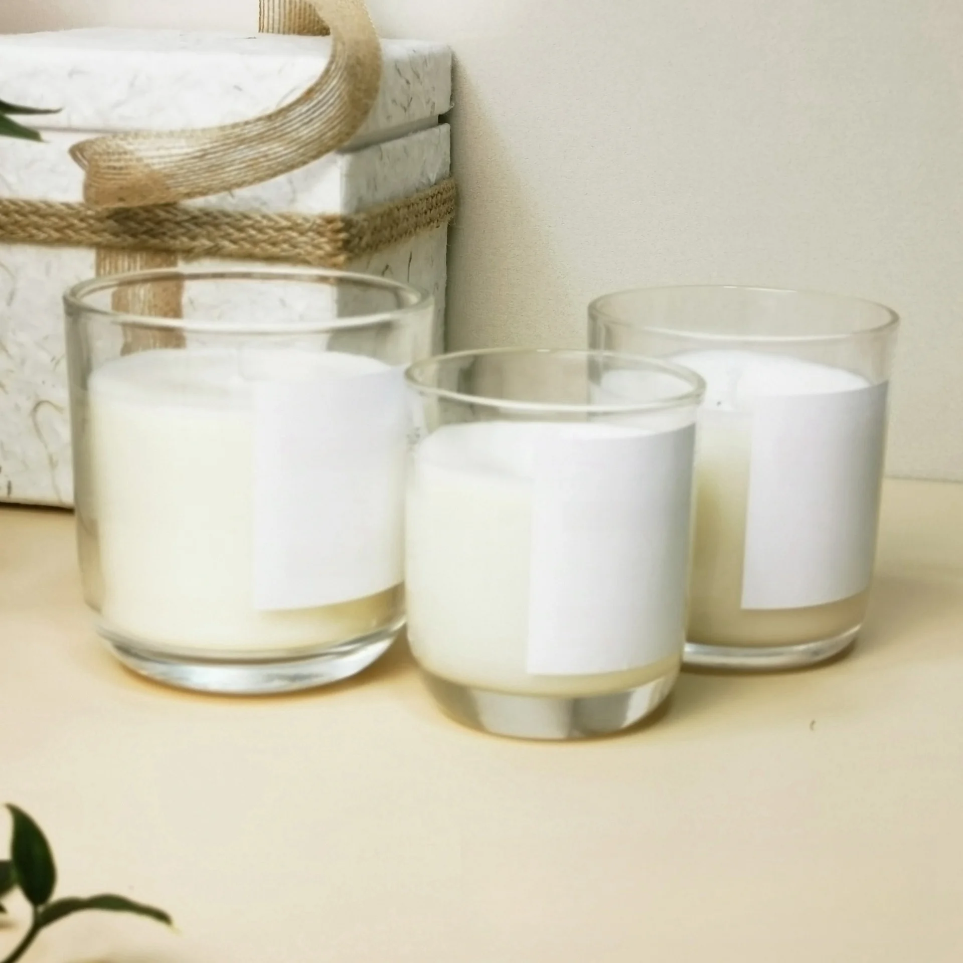 Customized Glass Bulk Candles Luxuriant Aromatherapy Candles Home Fragrance Perfumed Candle Soy Wax