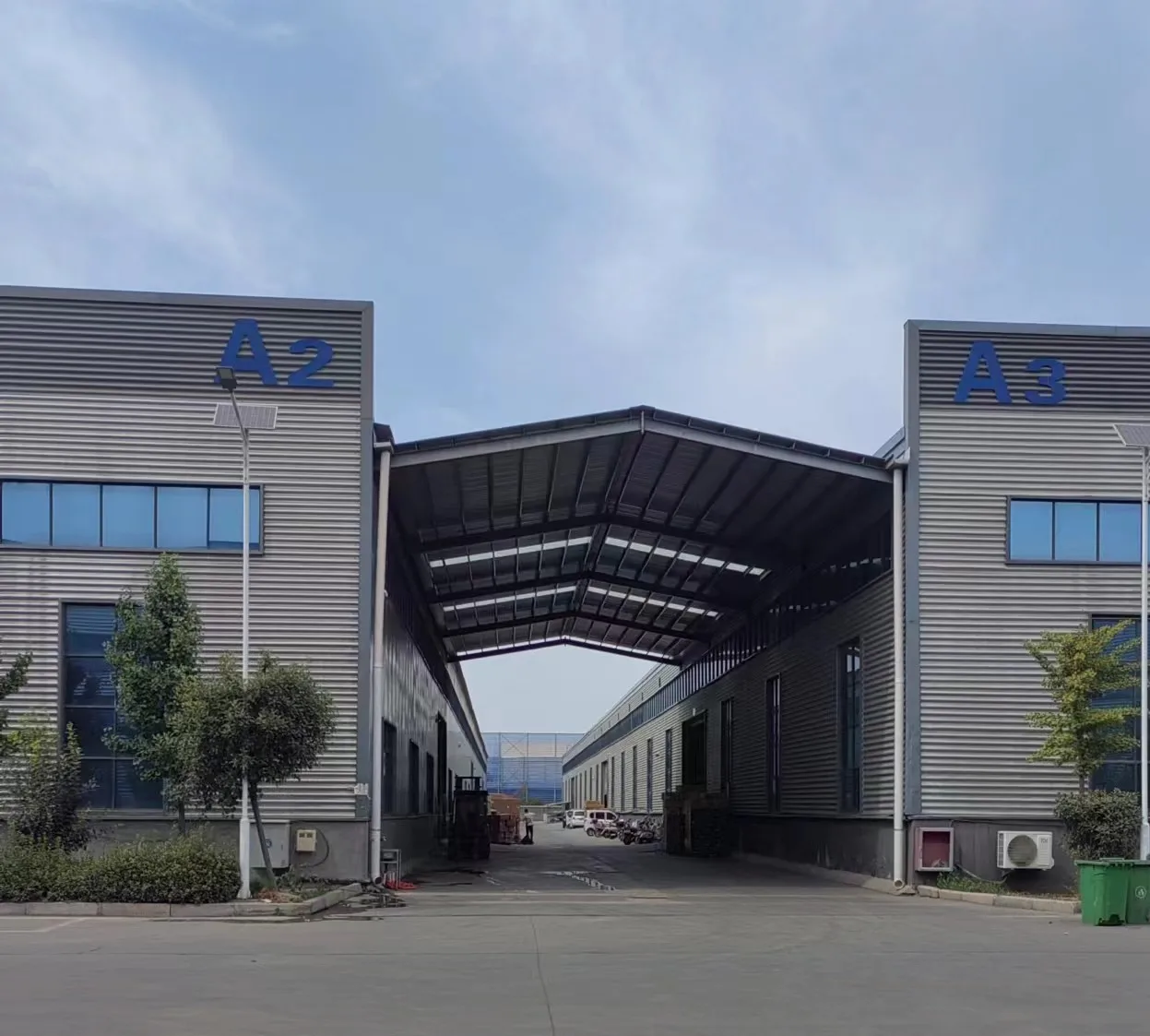 wholesale custom 33 Inch Double Bowl Drop In Kitchen Sink Top Mounted 18 Gauge 304 Stainless Steel Sink with Strainer