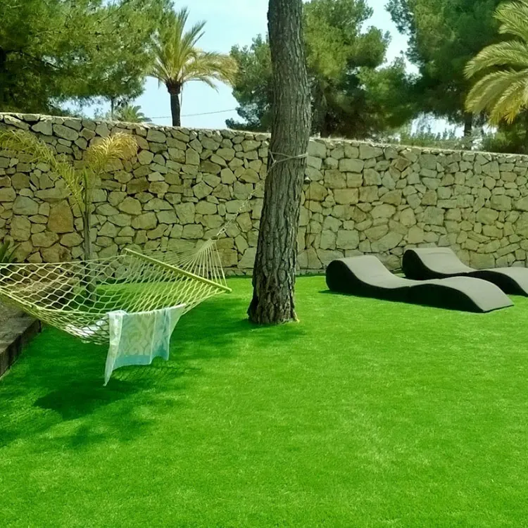 Good Water Permeability Performance Synthetic Turf Fire Protection Artificial Grass