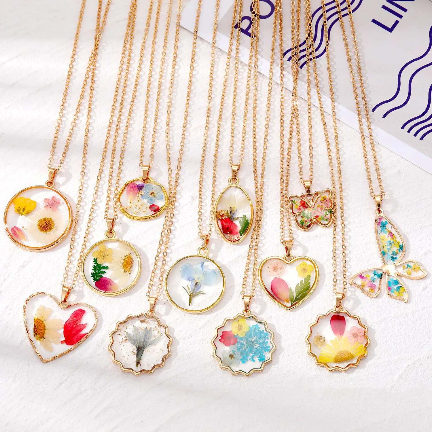 Brave Lightyingtong Natural Real Dried Pressed Flower Necklaces 2023 Women Butterfly Heart Necklace Flower Jewelry