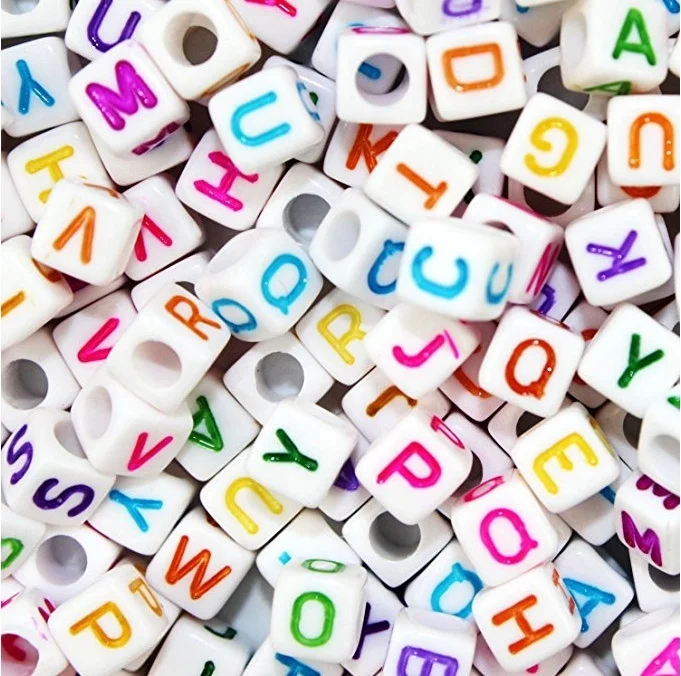In Stock Supply high quality 4*7mm 6*6mm 7*7mm flat round cubic shapeacrylic letter beads alphabet beads