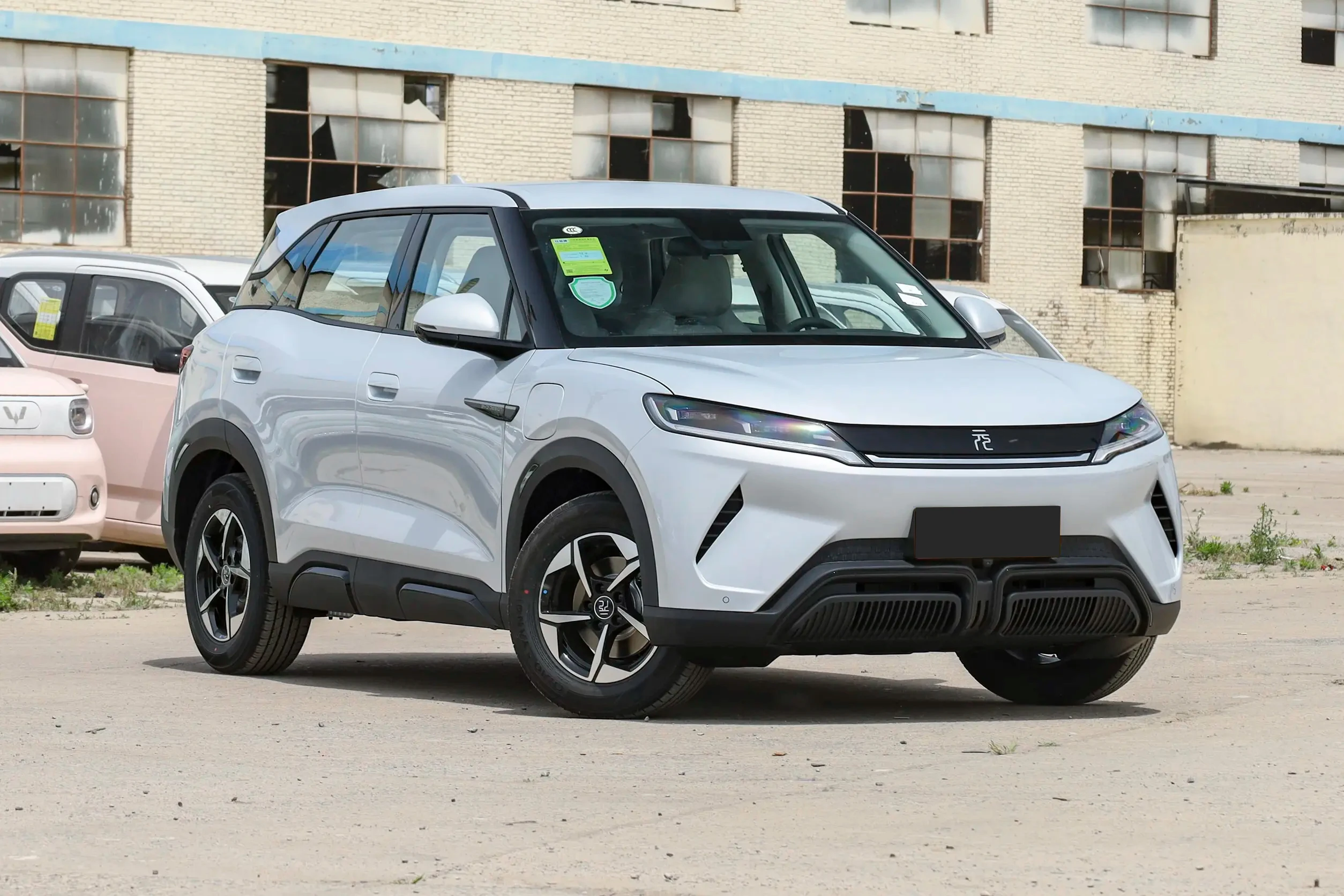 In Stock 2025 Byd Yuan Up Smart Driving Ev 29 Sensors 401km Range Maximum Speed Is 160km/h Small Suv Vehiculo Electrico Car