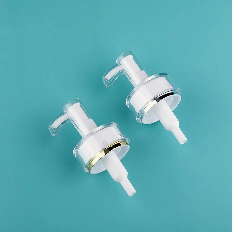 Роскошный пустой кондиционер для отеля 150/200/500 мл упаковка 16 унций мужской белый пластиковый флакон шампуня с блестящим золотым и серебряным