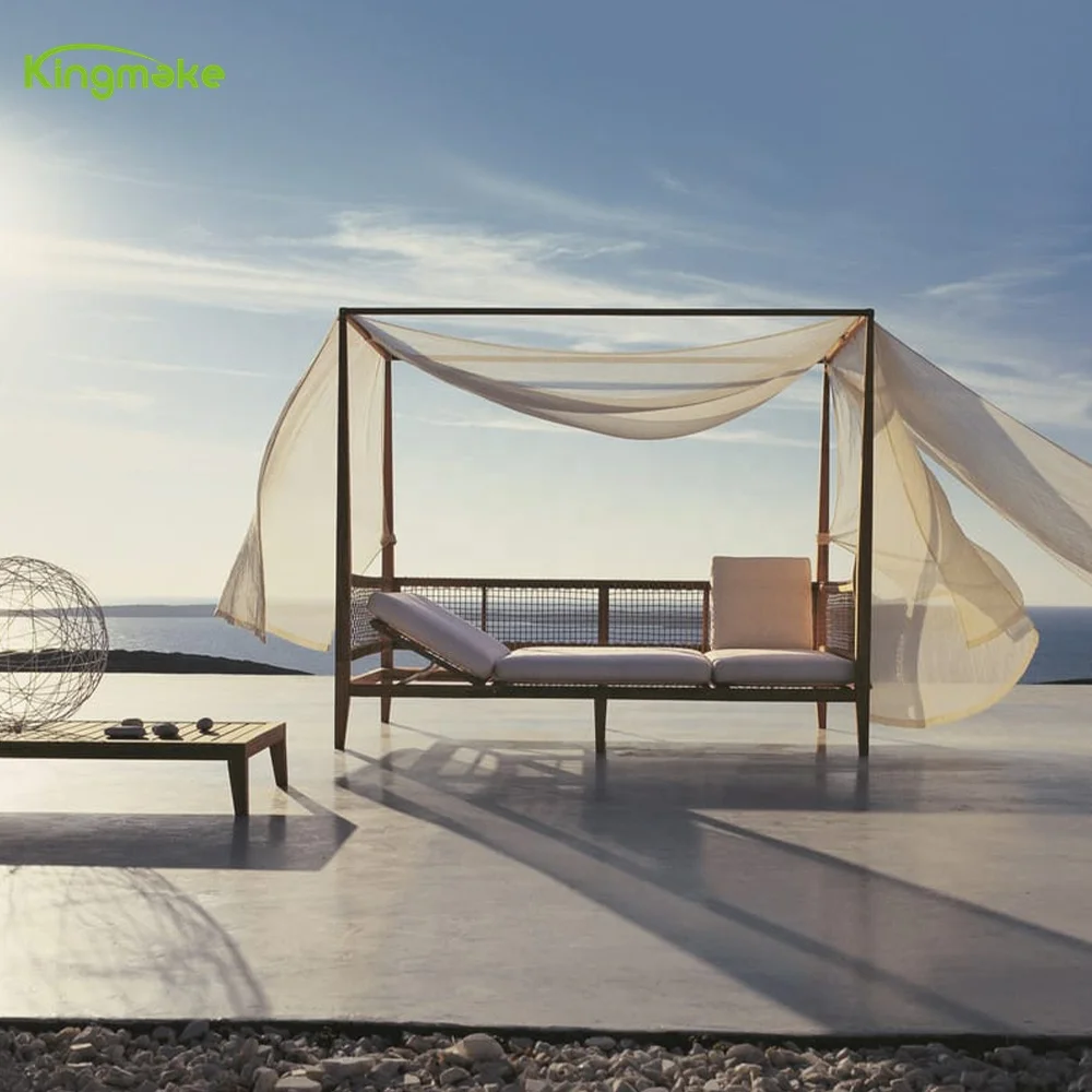 High Quality Cheap Leisure Hotel Garden Outdoor Chair Sofa  Day Bed Teak Wood Sun Bed With Canopy Lounger