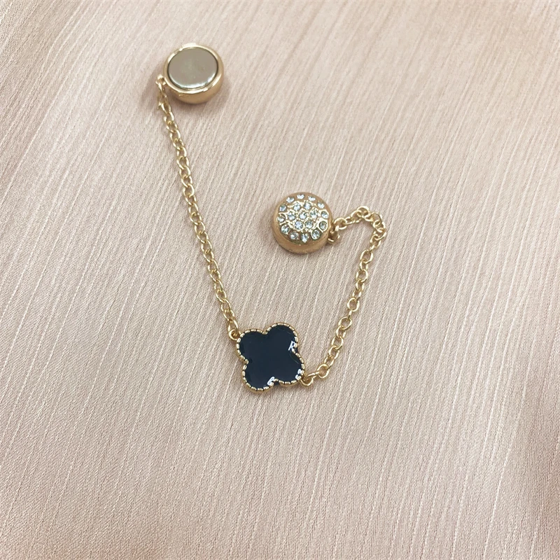 Factory Cheap Price Safety High Quality Magnet No-snag Hijab Pin Four-leaf Clover Chain Pins Magnetic Muslim Scarf Brooches