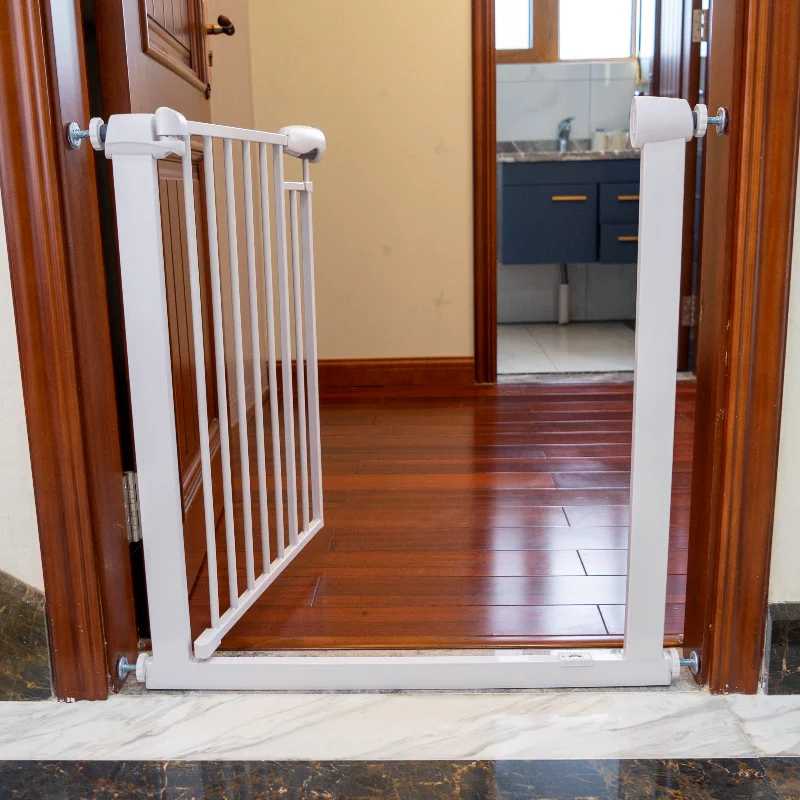 Сверхширокие от 76 см до 83 безопасные для домашних животных лестничные Детские заборы ворота с автоматическим дверным замком