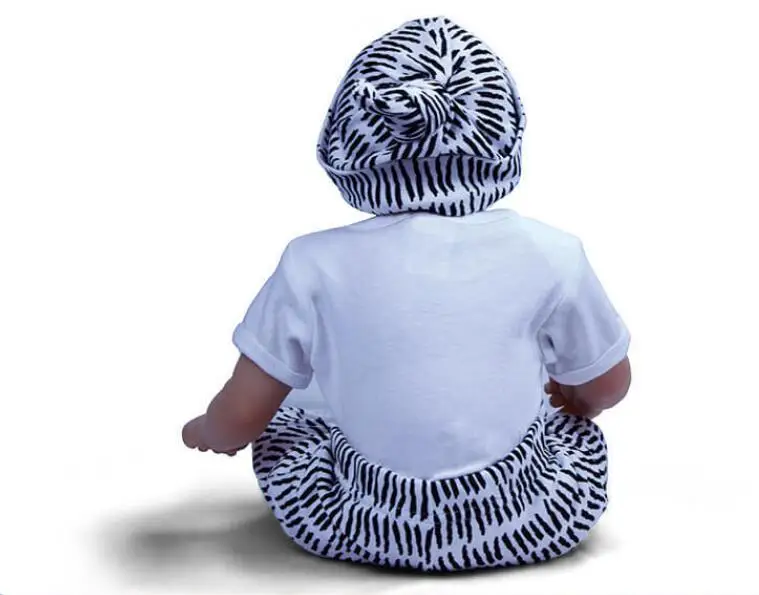 Style 22 Inch Reborn Baby Paly Doll Soft Silicone Touch Real Cosplay Gray Rat Boy with Rooted Mohair Babe Doll New Design