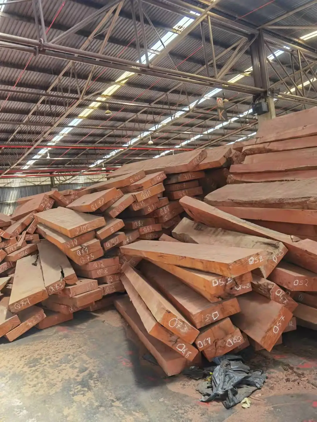 Guibourtia Coleosperma/ Rhodesian Copalwood Lumber/ Plank for Furniture from Zambia African wood timber wood