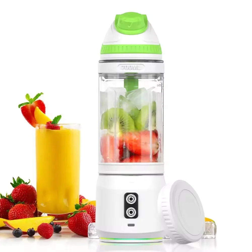 Stock Goods 700ML Big Capacity Powerful Rechargeable Portable Blender High Efficiency Black Shakes Smoothies Portable Juicer